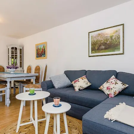 Two-bedroom In Prázdninový dům *